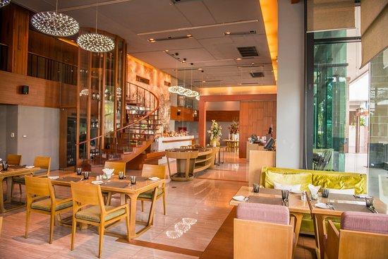 The Fountain Restaurant and Bar